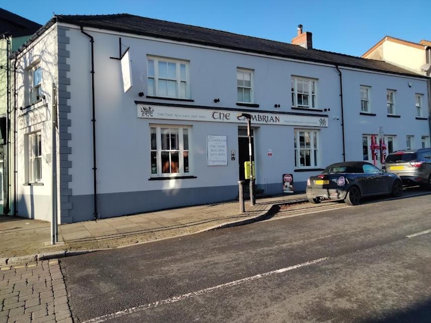 Cambrian Inn Tredegar Eksteriør billede