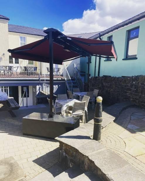 Cambrian Inn Tredegar Eksteriør billede